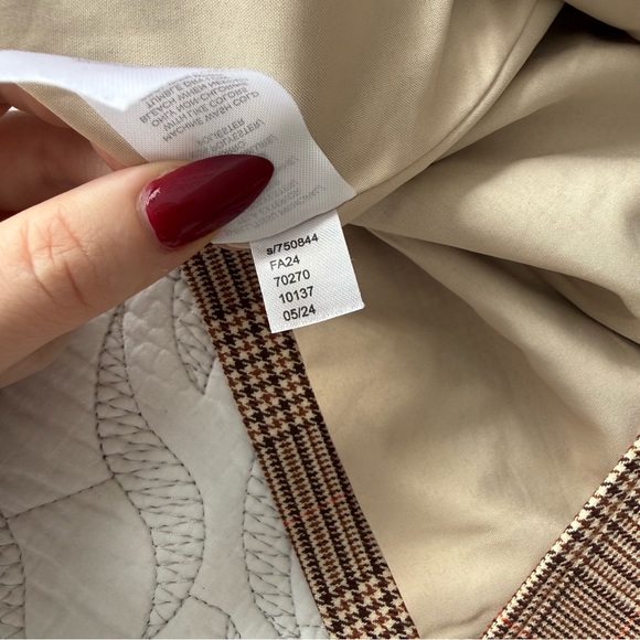 Loft - Petite Plaid Double Breasted Blazer - Picture 7 of 15